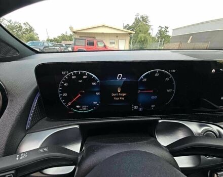 Белый Мерседес Е-Класс, объемом двигателя 0 л и пробегом 20 тыс. км за 19000 $, фото 5 на Automoto.ua