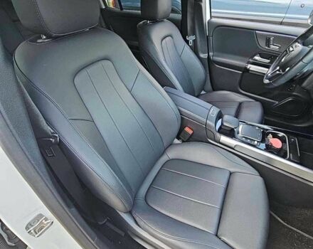 Белый Мерседес Е-Класс, объемом двигателя 0 л и пробегом 20 тыс. км за 19000 $, фото 7 на Automoto.ua