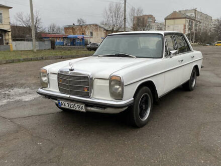 Білий Мерседес Е-Клас, об'ємом двигуна 2.2 л та пробігом 250 тис. км за 7700 $, фото 1 на Automoto.ua