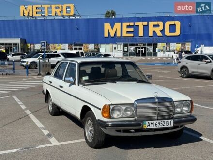 Білий Мерседес Е-Клас, об'ємом двигуна 2 л та пробігом 364 тис. км за 3500 $, фото 1 на Automoto.ua