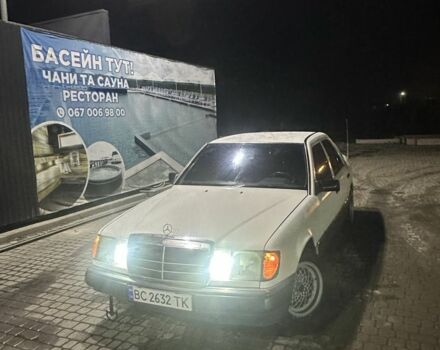 Белый Мерседес Е-Класс, объемом двигателя 2.3 л и пробегом 610 тыс. км за 2000 $, фото 1 на Automoto.ua