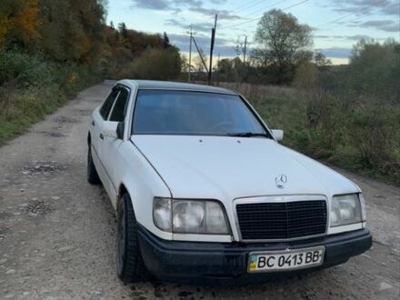 Білий Мерседес Е-Клас, об'ємом двигуна 2.4 л та пробігом 500 тис. км за 1000 $, фото 1 на Automoto.ua