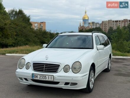 Білий Мерседес Е-Клас, об'ємом двигуна 2.7 л та пробігом 314 тис. км за 4000 $, фото 1 на Automoto.ua