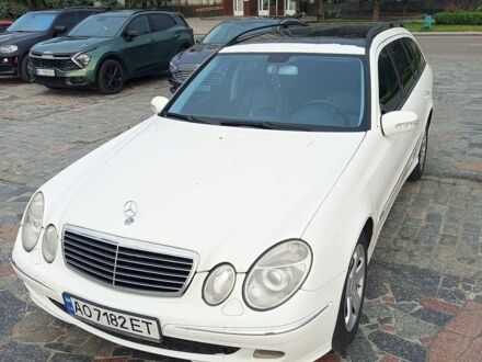 Білий Мерседес Е-Клас, об'ємом двигуна 3.2 л та пробігом 377 тис. км за 6800 $, фото 1 на Automoto.ua