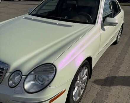 Білий Мерседес Е-Клас, об'ємом двигуна 5.5 л та пробігом 173 тис. км за 15000 $, фото 1 на Automoto.ua