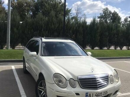 Білий Мерседес Е-Клас, об'ємом двигуна 2.99 л та пробігом 316 тис. км за 6300 $, фото 1 на Automoto.ua