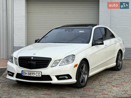 Белый Мерседес Е-Класс, объемом двигателя 5.5 л и пробегом 184 тыс. км за 13900 $, фото 1 на Automoto.ua