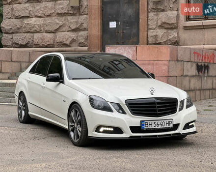 Білий Мерседес Е-Клас, об'ємом двигуна 1.8 л та пробігом 151 тис. км за 12900 $, фото 1 на Automoto.ua