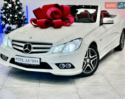 Белый Мерседес Е-Класс, объемом двигателя 2.2 л и пробегом 78 тыс. км за 21500 $, фото 1 на Automoto.ua