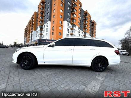 Мерседес Е-Класс 2013 в Черкассах на Automoto.ua Белый Мерседес Е-Класс, объемом двигателя 21 л и пробегом 336 тыс. км за 13777 $, фото 1 на Automoto.ua