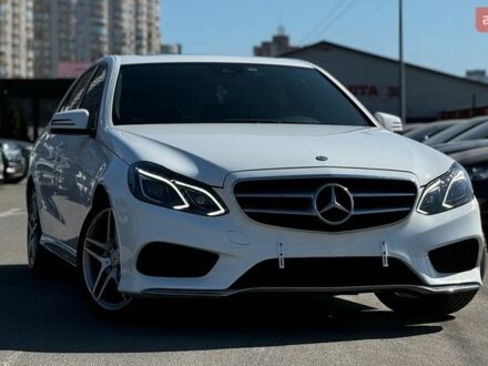 Белый Мерседес Е-Класс, объемом двигателя 3.5 л и пробегом 109 тыс. км за 21999 $, фото 1 на Automoto.ua