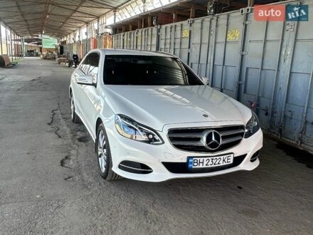 Белый Мерседес Е-Класс, объемом двигателя 1.99 л и пробегом 122 тыс. км за 17300 $, фото 1 на Automoto.ua