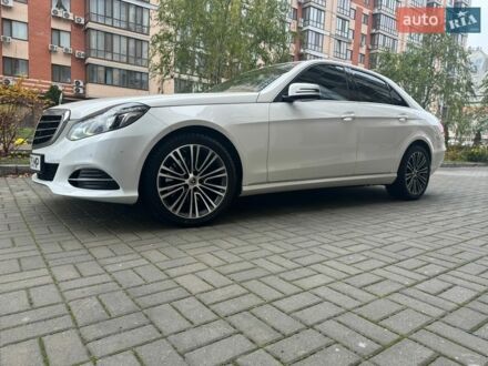 Білий Мерседес Е-Клас, об'ємом двигуна 2.2 л та пробігом 265 тис. км за 19900 $, фото 1 на Automoto.ua