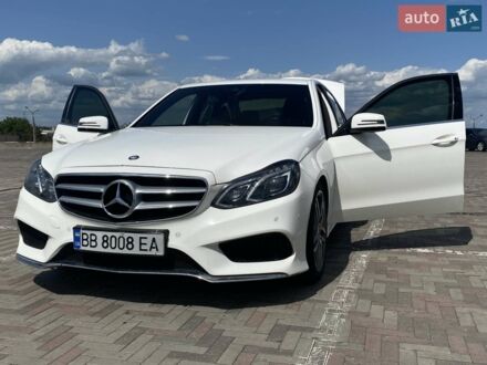 Білий Мерседес Е-Клас, об'ємом двигуна 2 л та пробігом 83 тис. км за 20000 $, фото 1 на Automoto.ua