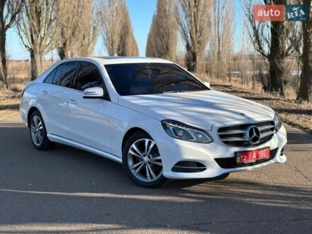 Белый Мерседес Е-Класс, объемом двигателя 2.14 л и пробегом 169 тыс. км за 18800 $, фото 1 на Automoto.ua