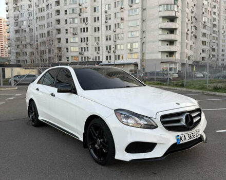 Белый Мерседес Е-Класс, объемом двигателя 3.5 л и пробегом 135 тыс. км за 23300 $, фото 1 на Automoto.ua