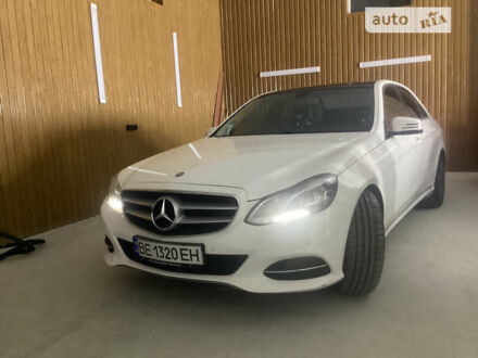 Мерседес Е-Класс 2014 в Николаеве на Automoto.ua Белый Мерседес Е-Класс, объемом двигателя 2.2 л и пробегом 445 тыс. км за 15999 $, фото 1 на Automoto.ua