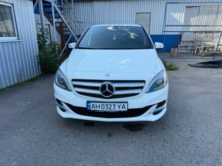 Білий Мерседес Е-Клас, об'ємом двигуна 0 л та пробігом 104 тис. км за 10500 $, фото 1 на Automoto.ua