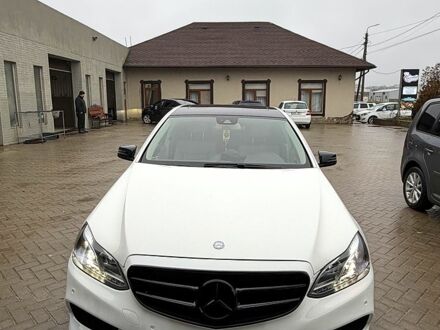 Білий Мерседес Е-Клас, об'ємом двигуна 3.5 л та пробігом 11000 тис. км за 25000 $, фото 1 на Automoto.ua