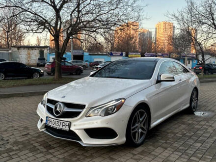 Мерседес Е-Класс 2015 в Одессе на Automoto.ua Белый Мерседес Е-Класс, объемом двигателя 3 л и пробегом 75 тыс. км за 21500 $, фото 1 на Automoto.ua