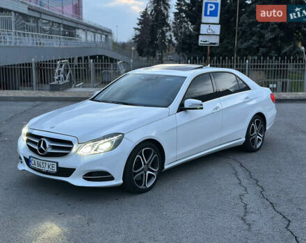 Білий Мерседес Е-Клас, об'ємом двигуна 2.2 л та пробігом 157 тис. км за 17999 $, фото 1 на Automoto.ua