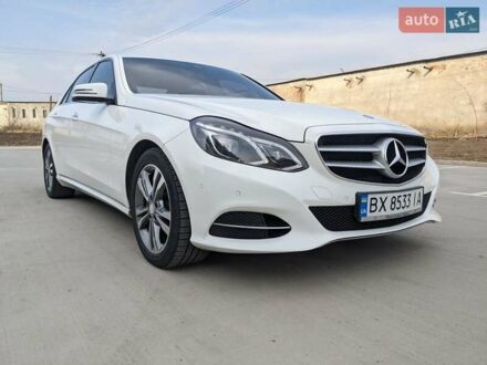 Мерседес Е-Класс 2015 в Ровно на Automoto.ua Белый Мерседес Е-Класс, объемом двигателя 2.14 л и пробегом 140 тыс. км за 19700 $, фото 1 на Automoto.ua