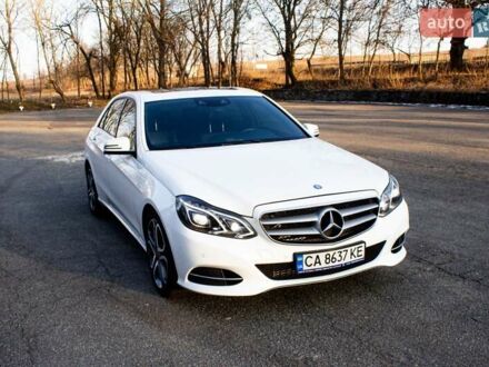 Мерседес Е-Класс 2015 в Киеве на Automoto.ua Белый Мерседес Е-Класс, объемом двигателя 2.14 л и пробегом 153 тыс. км за 17300 $, фото 1 на Automoto.ua