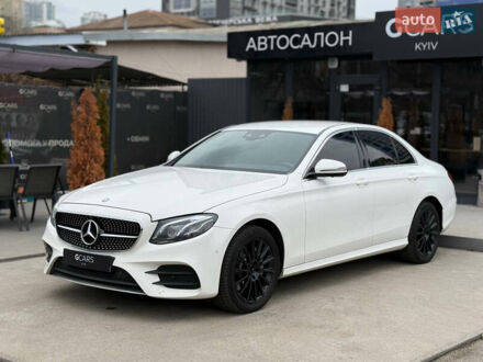 Білий Мерседес Е-Клас, об'ємом двигуна 1.95 л та пробігом 124 тис. км за 27000 $, фото 1 на Automoto.ua