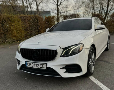 Білий Мерседес Е-Клас, об'ємом двигуна 1.99 л та пробігом 160 тис. км за 30900 $, фото 1 на Automoto.ua