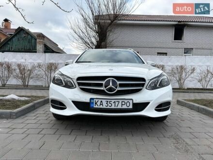 Білий Мерседес Е-Клас, об'ємом двигуна 3 л та пробігом 240 тис. км за 25000 $, фото 1 на Automoto.ua