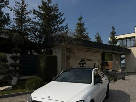 Білий Мерседес Е-Клас, об'ємом двигуна 2.99 л та пробігом 200 тис. км за 31500 $, фото 1 на Automoto.ua