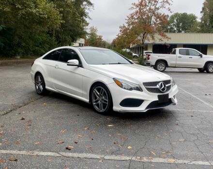 Белый Мерседес Е-Класс, объемом двигателя 3 л и пробегом 80 тыс. км за 12650 $, фото 1 на Automoto.ua