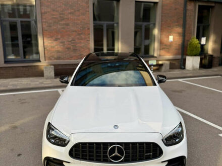 Білий Мерседес Е-Клас, об'ємом двигуна 3 л та пробігом 68 тис. км за 31300 $, фото 1 на Automoto.ua