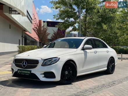 Білий Мерседес Е-Клас, об'ємом двигуна 1.99 л та пробігом 73 тис. км за 29000 $, фото 1 на Automoto.ua