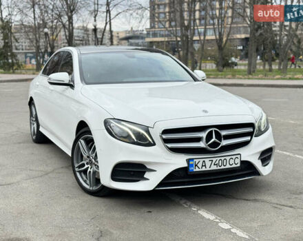 Белый Мерседес Е-Класс, объемом двигателя 1.95 л и пробегом 193 тыс. км за 29000 $, фото 1 на Automoto.ua