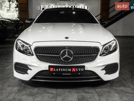 Мерседес Е-Класс 2017 в Одессе на Automoto.ua Белый Мерседес Е-Класс, объемом двигателя 2.99 л и пробегом 88 тыс. км за 39900 $, фото 1 на Automoto.ua