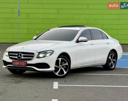 Белый Мерседес Е-Класс, объемом двигателя 1.95 л и пробегом 99 тыс. км за 31900 $, фото 1 на Automoto.ua
