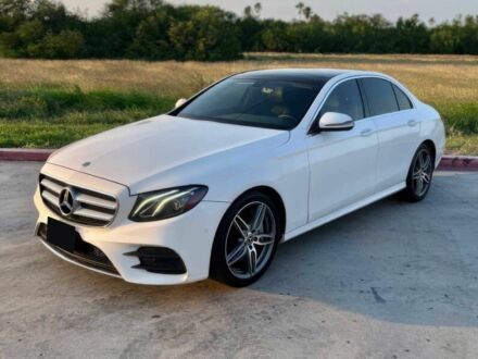 Мерседес Е-Класс 2018 в Львове на Automoto.ua Белый Мерседес Е-Класс, объемом двигателя 2 л и пробегом 78 тыс. км за 24000 $, фото 1 на Automoto.ua