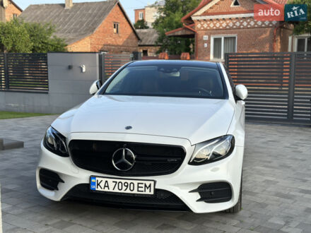 Білий Мерседес Е-Клас, об'ємом двигуна 1.6 л та пробігом 78 тис. км за 38500 $, фото 1 на Automoto.ua