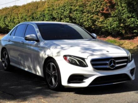 Білий Мерседес Е-Клас, об'ємом двигуна 2 л та пробігом 32 тис. км за 7600 $, фото 1 на Automoto.ua