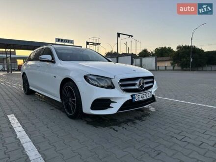 Мерседес Е-Класс 2019 в Коломые на Automoto.ua Белый Мерседес Е-Класс, объемом двигателя 2.1 л и пробегом 265 тыс. км за 33500 $, фото 1 на Automoto.ua