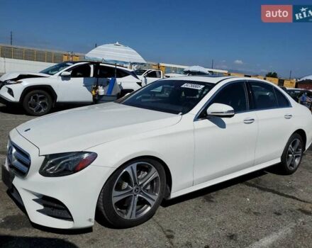 Білий Мерседес Е-Клас, об'ємом двигуна 1.99 л та пробігом 85 тис. км за 11000 $, фото 1 на Automoto.ua