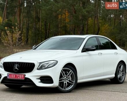 Белый Мерседес Е-Класс, объемом двигателя 1.99 л и пробегом 65 тыс. км за 39900 $, фото 1 на Automoto.ua