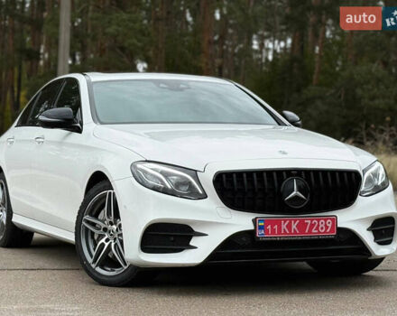 Белый Мерседес Е-Класс, объемом двигателя 1.99 л и пробегом 64 тыс. км за 44999 $, фото 1 на Automoto.ua