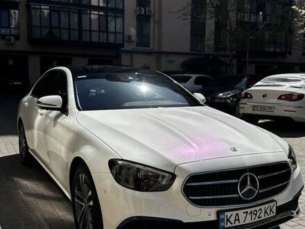 Мерседес Е-Клас 2020 у Дніпро (Дніпропетровську) на Automoto.ua Білий Мерседес Е-Клас, об'ємом двигуна 1.95 л та пробігом 74 тис. км за 52900 $, фото 1 на Automoto.ua