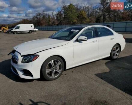 Белый Мерседес Е-Класс, объемом двигателя 1.99 л и пробегом 85 тыс. км за 24500 $, фото 1 на Automoto.ua