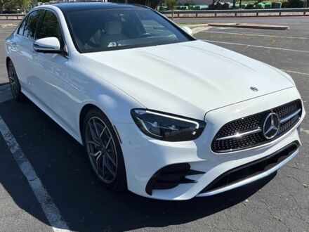 Мерседес Е-Класс 2021 в Ивано-Франковске на Automoto.ua Белый Мерседес Е-Класс, объемом двигателя 2 л и пробегом 34 тыс. км за 16100 $, фото 1 на Automoto.ua