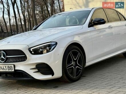 Белый Мерседес Е-Класс, объемом двигателя 1.95 л и пробегом 18 тыс. км за 59900 $, фото 1 на Automoto.ua