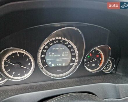 Бежевый Мерседес Е-Класс, объемом двигателя 2.99 л и пробегом 202 тыс. км за 15000 $, фото 34 на Automoto.ua