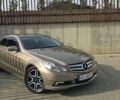 Бежевый Мерседес Е-Класс, объемом двигателя 3.5 л и пробегом 200 тыс. км за 14500 $, фото 1 на Automoto.ua